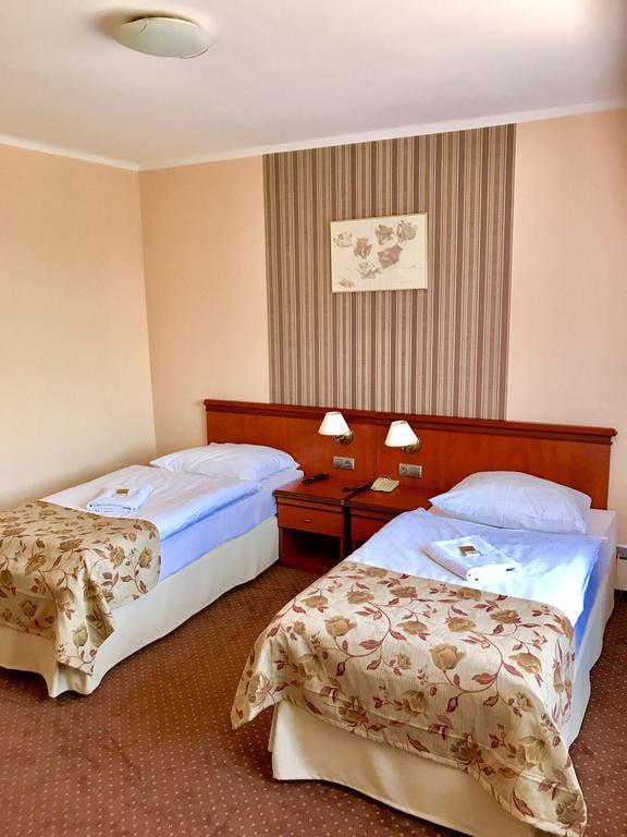 Zaleze Bed & Breakfast Katowice Exterior photo